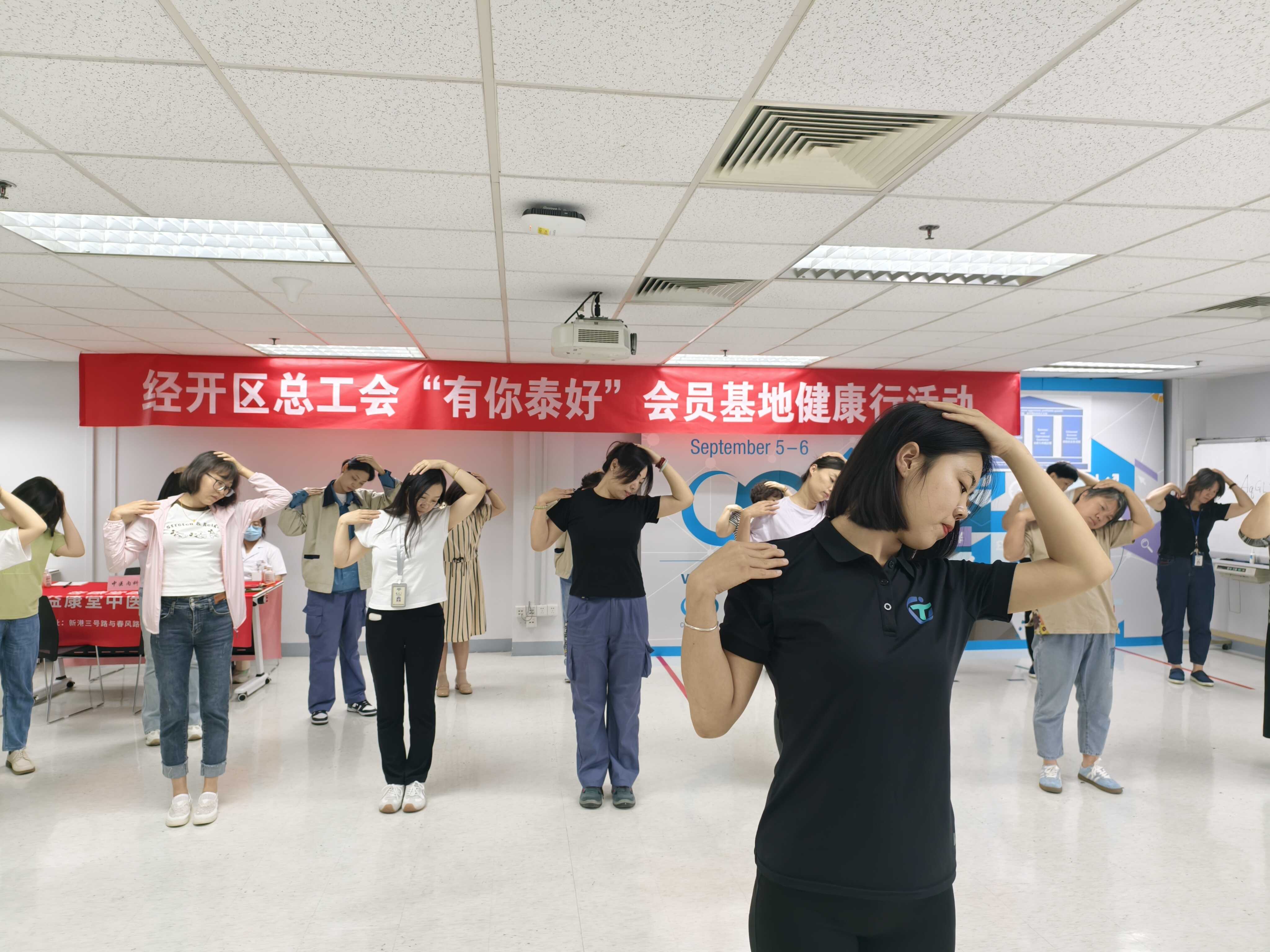 江鑫.jpg